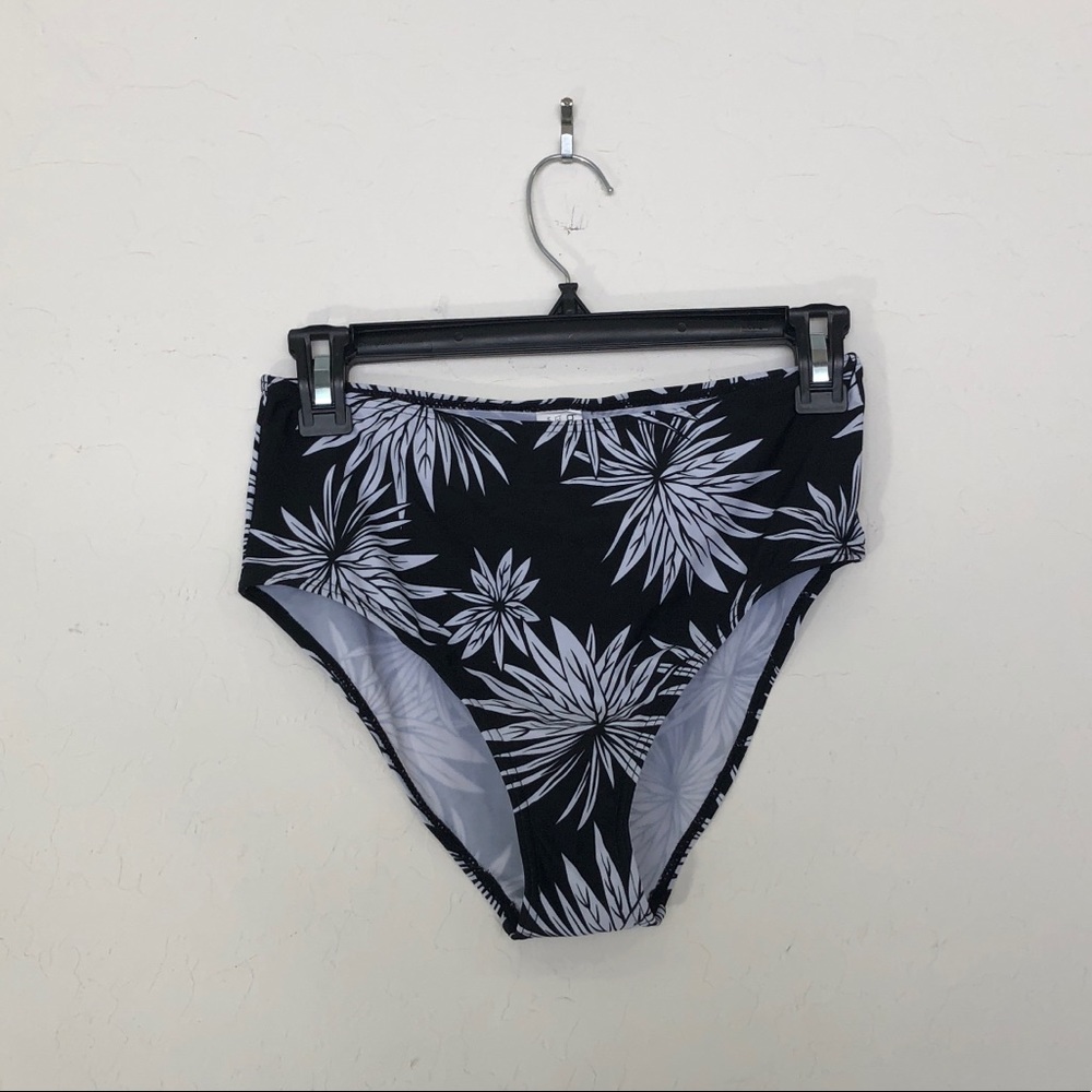 H&M swim high waisted bottoms